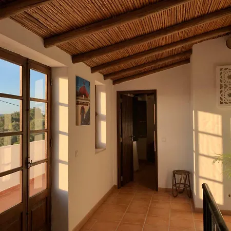 Hill House Silves